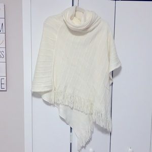 ❌SOLD❌ Comfy & cute shawl